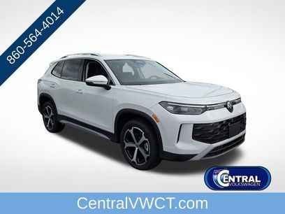 New 2025 Volkswagen Tiguan SE