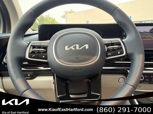 New 2026 Kia Carnival SX Prestige FWD image 32