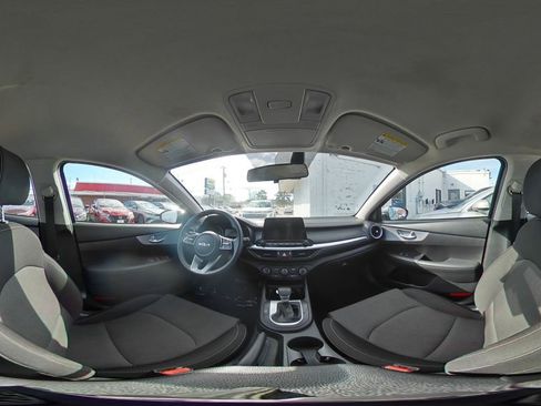 Used 2024 Kia Forte LXS image 40