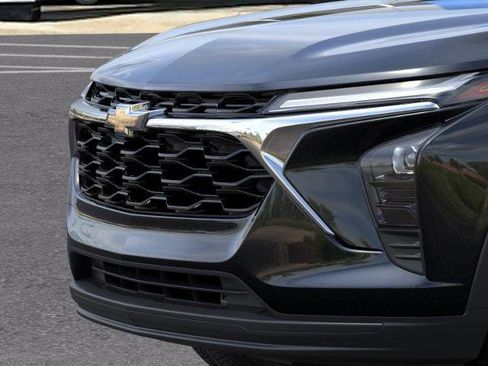 New 2026 Chevrolet Trax LS image 13