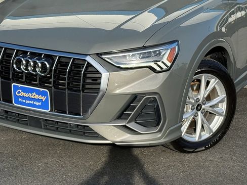 Used 2024 Audi Q3 2.0T Premium AWD/4WD image 3