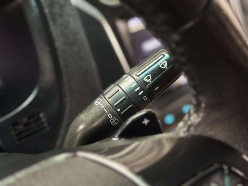 Used 2016 Ford Explorer Limited image 37