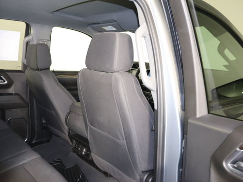 Used 2025 Chevrolet Silverado 1500 LT image 48