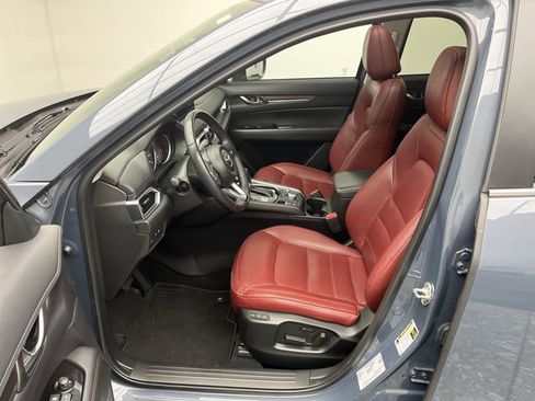 Certified 2024 MAZDA CX-5 Carbon Edition image 3