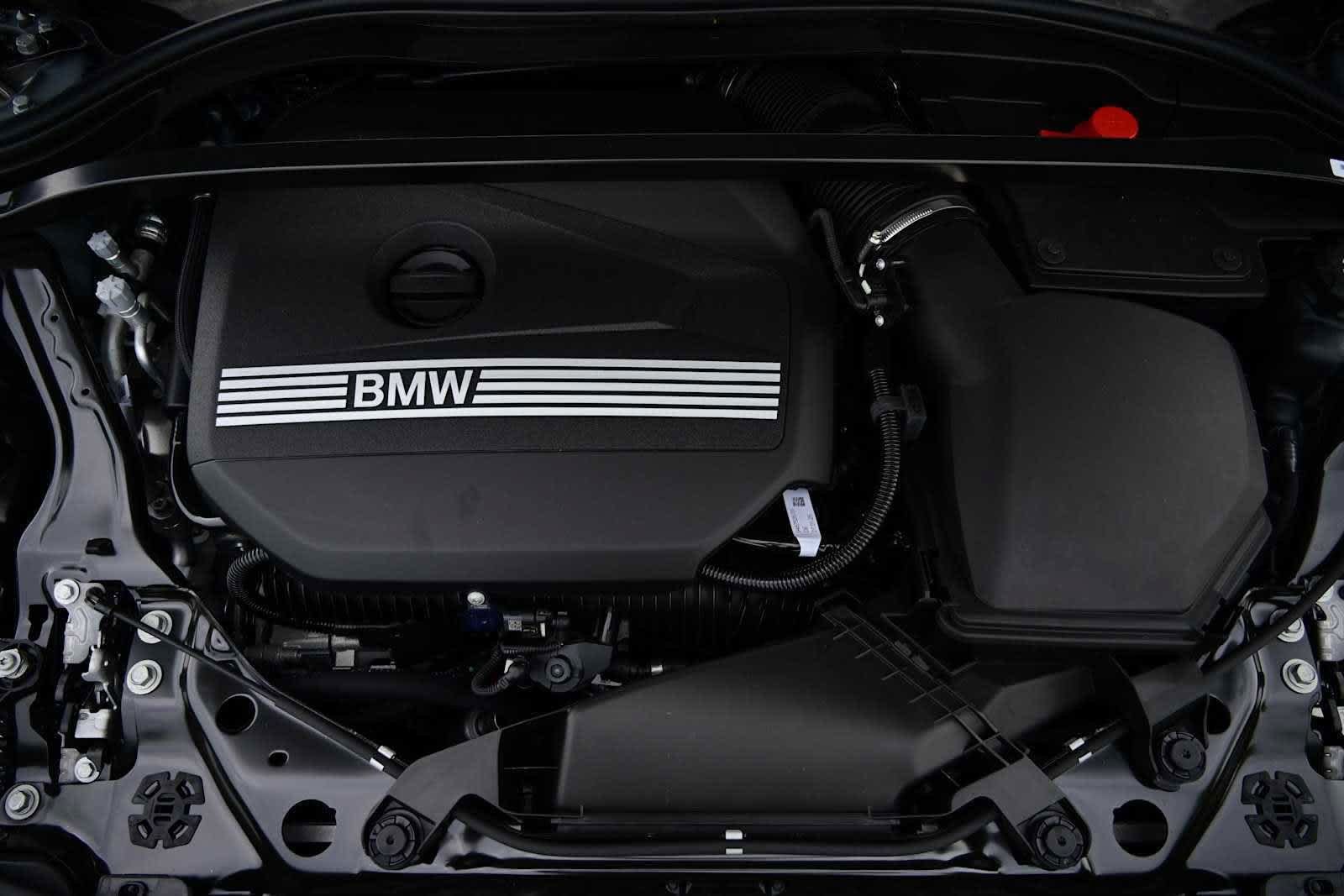 Used 2026 BMW 228i w/ Technology Package FWD image 9