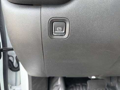 Used 2019 Chevrolet Silverado 1500 W/T w/ WT Convenience Package RWD image 21