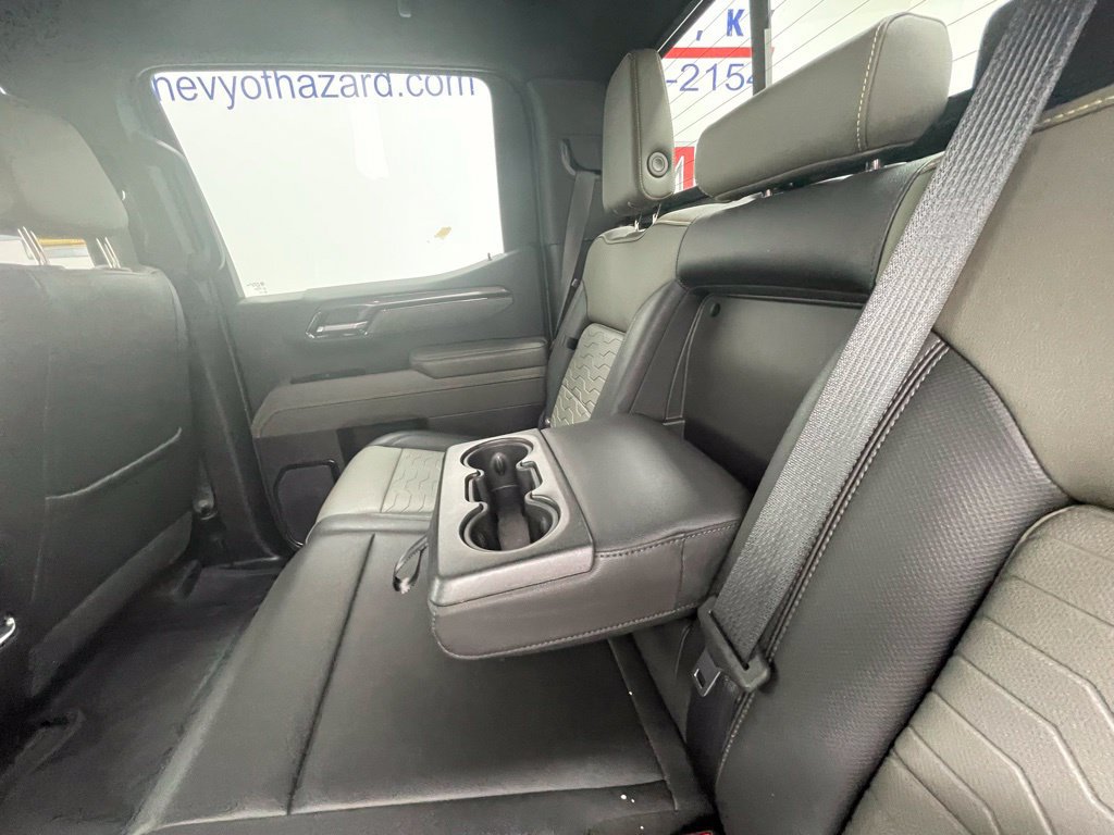 Used 2022 Chevrolet Silverado 1500 ZR2 w/ Technology Package AWD/4WD image 10
