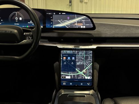 Used 2022 Lucid Air Grand Touring image 18