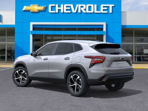 New 2026 Chevrolet Trax RS image 3