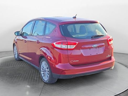 Used 2017 Ford C-MAX SE w/ Cold Weather Package image 3