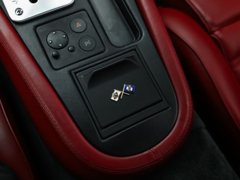 Used 1998 Ferrari 550 Maranello Coupe RWD image 14