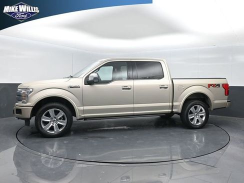 Used 2018 Ford F150 Platinum w/ Equipment Group 701A Luxury AWD/4WD image 4