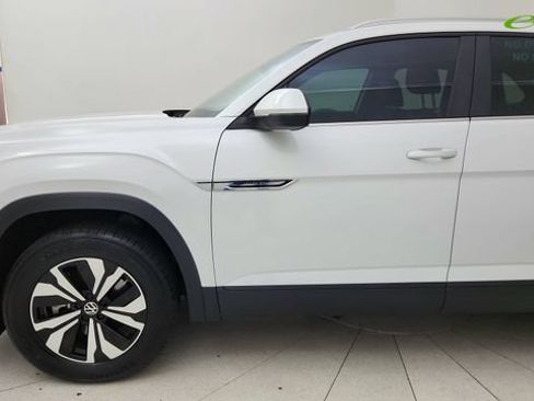 Used 2026 Volkswagen Atlas Cross Sport SE AWD/4WD image 22
