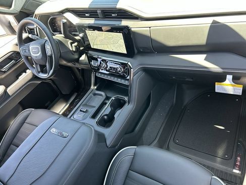 New 2026 GMC Sierra 2500 AT4X AWD/4WD image 29