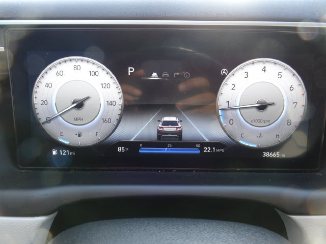 Used 2024 Hyundai Tucson Limited FWD image 12