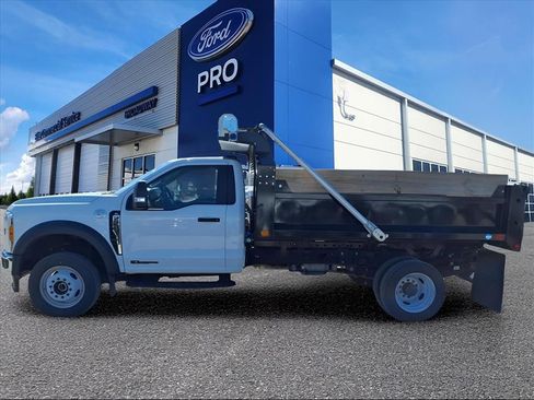 Used 2023 Ford F550 4x4 Regular Cab Super Duty image 21