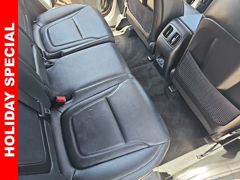 Used 2022 Hyundai Tucson Limited w/ Cargo Package image 11