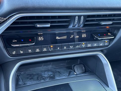 Certified 2025 MAZDA CX-70 Plug-In Hybrid w/ Premium Plus AWD/4WD image 28