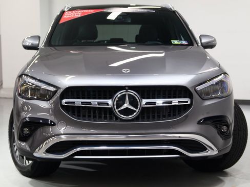 Used 2025 Mercedes-Benz GLA 250 4MATIC image 3