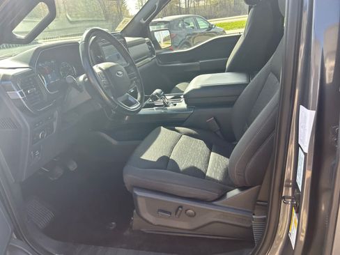 Used 2022 Ford F150 XLT w/ Equipment Group 302A High AWD/4WD image 9
