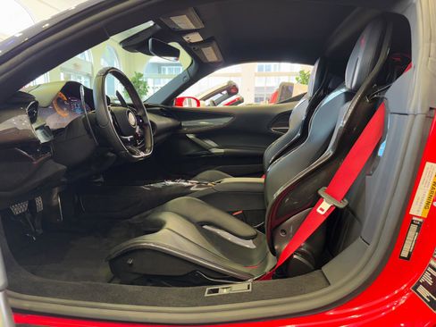 Used 2022 Ferrari SF90 Stradale image 44