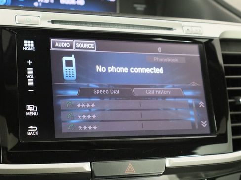 Used 2016 Honda Accord EX-L image 34