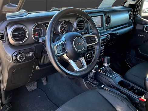 Used 2020 Jeep Gladiator Sport w/ Quick Order Package 24S image 9