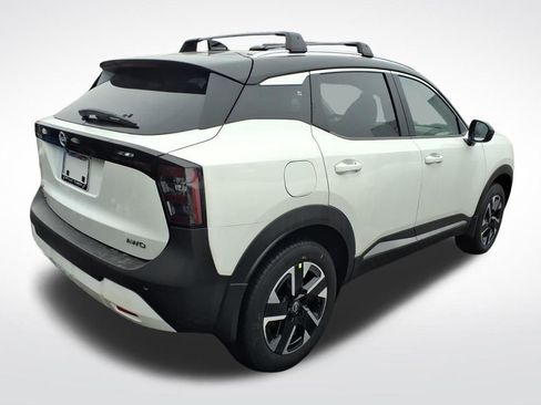 New 2026 Nissan Kicks SV image 8