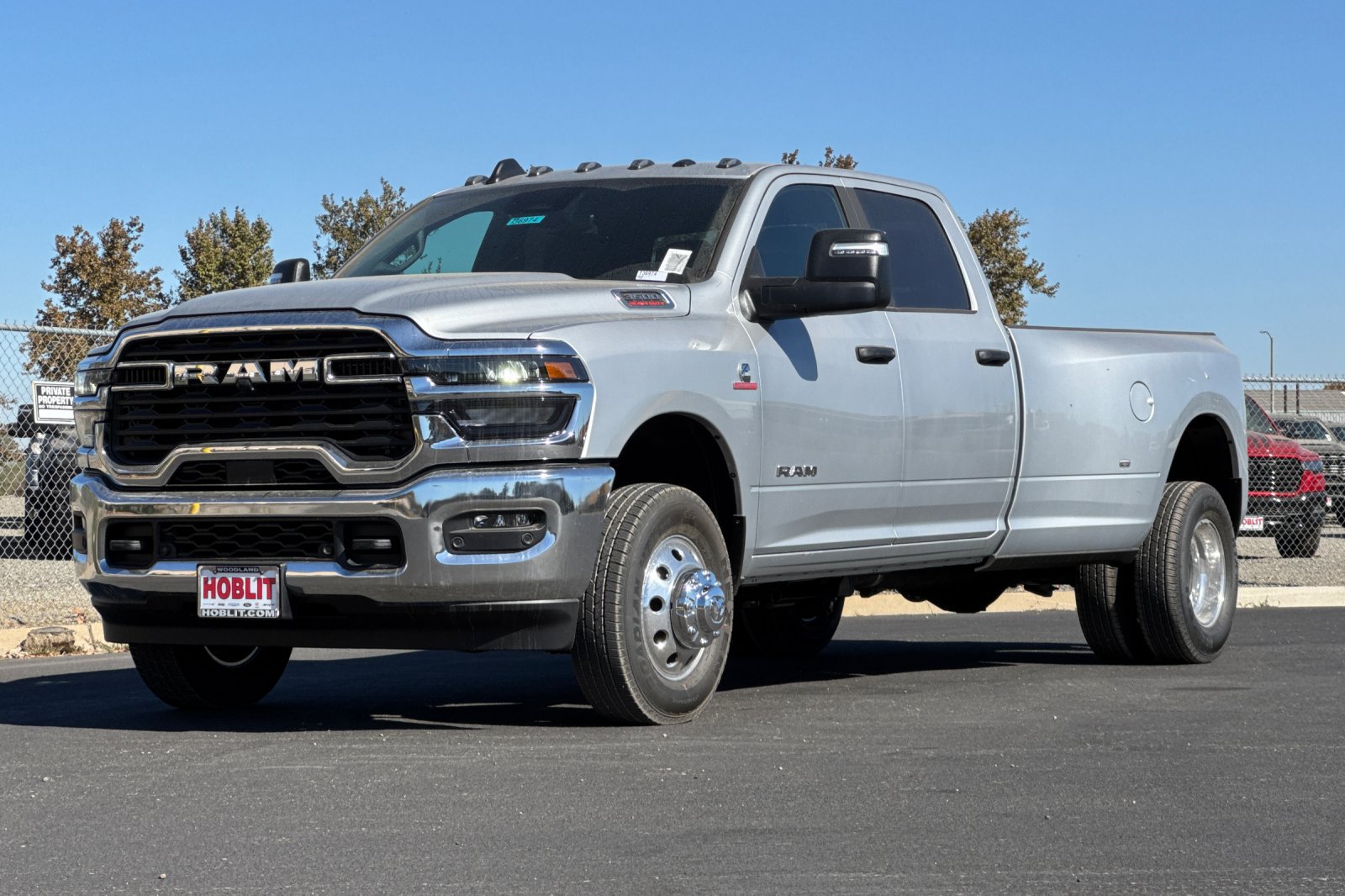 New 2026 RAM 3500 Big Horn AWD/4WD image 7
