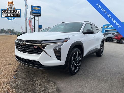 New 2026 Chevrolet Trax RS image 1