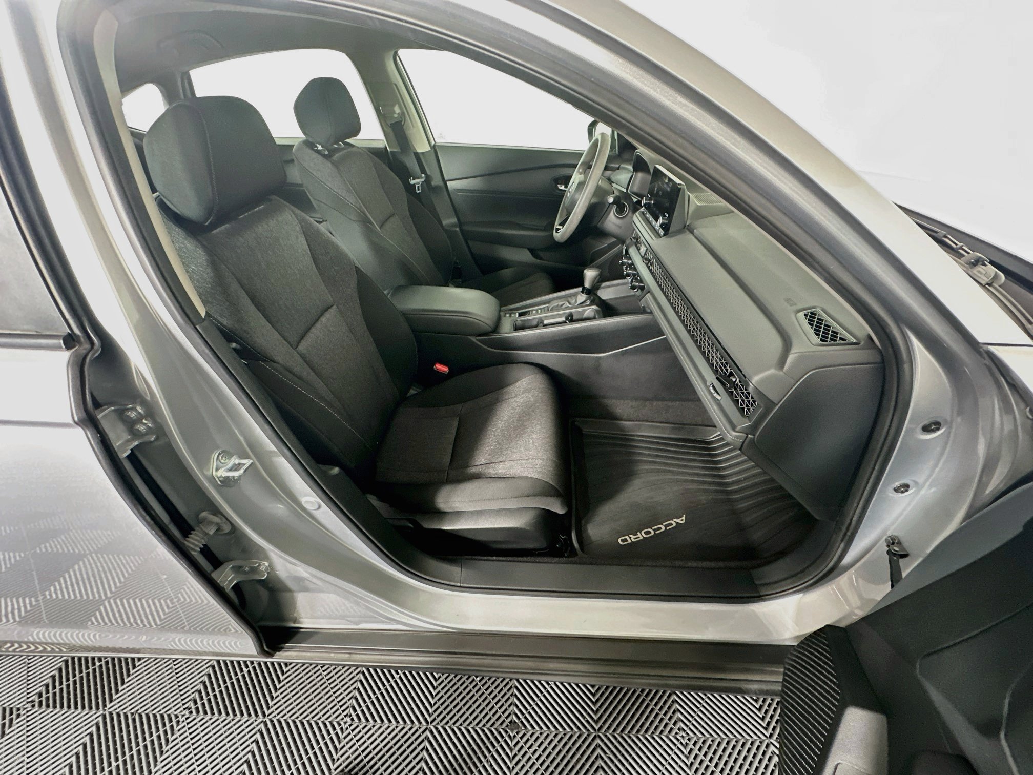 Used 2024 Honda Accord LX image 28