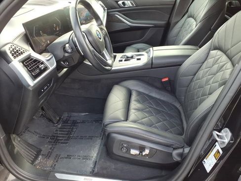Used 2025 BMW X5 sDrive40i image 9