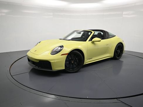 Used 2025 Porsche 911 Targa 4 GTS AWD/4WD image 45