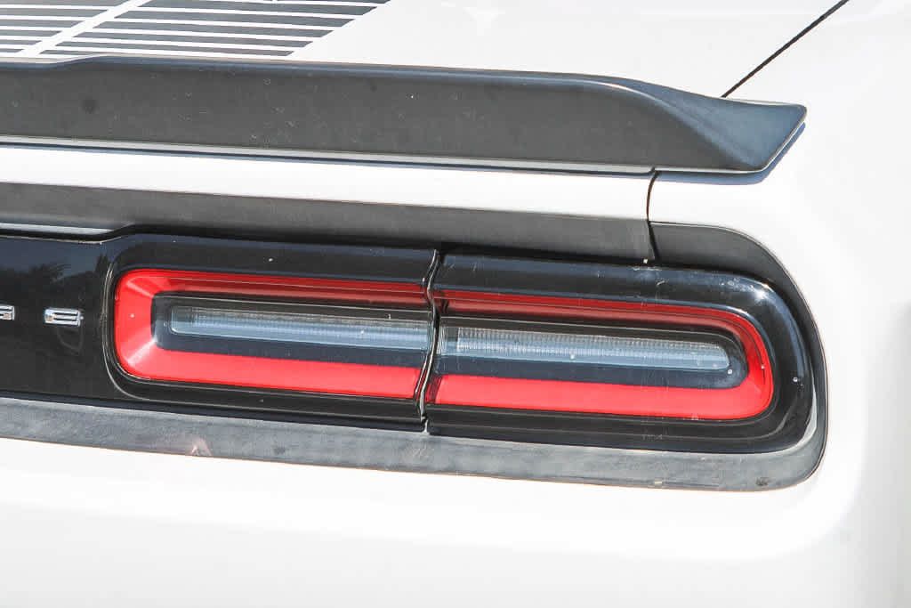 Used 2016 Dodge Challenger R/T Plus RWD image 7