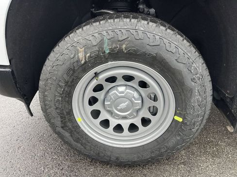 New 2026 Chevrolet Silverado 1500 W/T w/ WT Value Package image 10