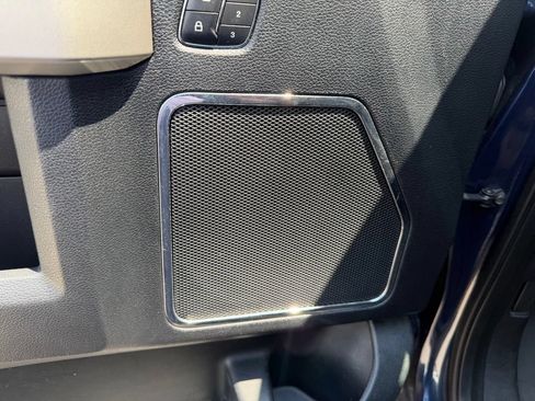 Used 2017 Ford F250 Lariat w/ Lariat Value Package AWD/4WD image 12