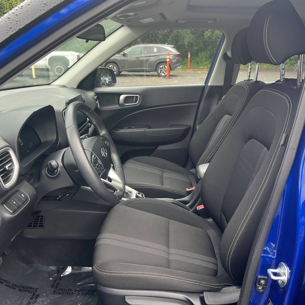 Used 2026 Hyundai Venue SEL FWD image 25