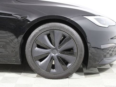 Used 2022 Tesla Model S Plaid image 38