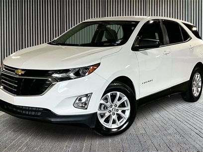 Used 2021 Chevrolet Equinox LS w/ LS Convenience Package