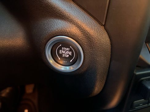 Used 2021 GMC Sierra 1500 AT4 image 18