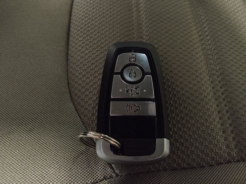 Used 2020 Ford Fusion S image 32