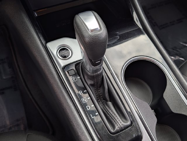 Used 2024 Nissan Altima 2.5 SV FWD image 25
