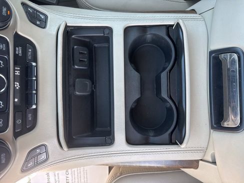 Used 2020 GMC Yukon Denali image 19