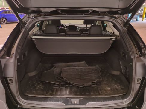 Used 2020 Subaru Outback Limited XT image 14