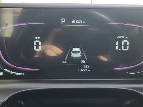 Certified 2025 Kia Seltos S image 18