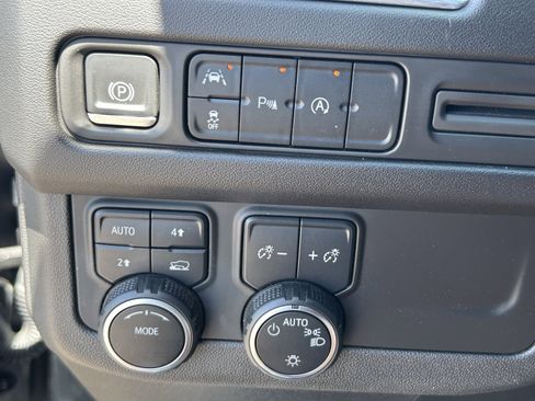 Certified 2023 Chevrolet Tahoe LT AWD/4WD image 31