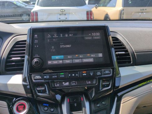 Used 2019 Honda Odyssey Elite image 19