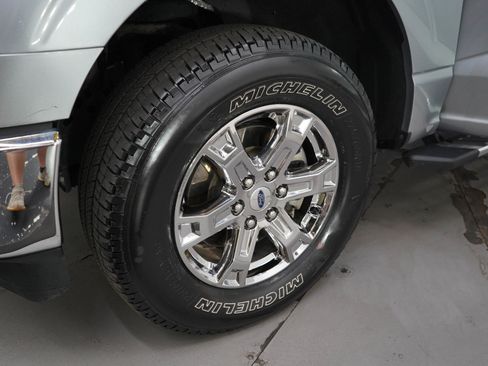 Used 2021 Ford F150 XLT w/ Equipment Group 302A High image 26