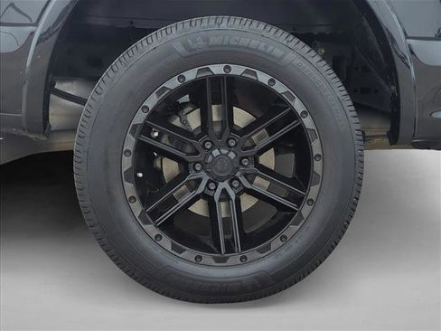 Used 2020 Ford F150 Lariat image 22