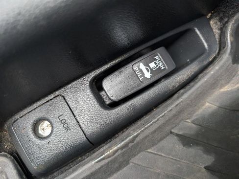 Used 2017 Honda Accord EX-L image 32